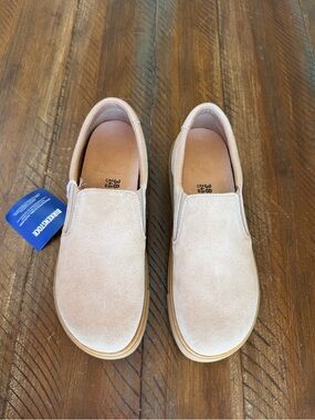 Women’s Birkenstock Shoes Oswego Loafer Slip On Suede Sandcastle New NWT